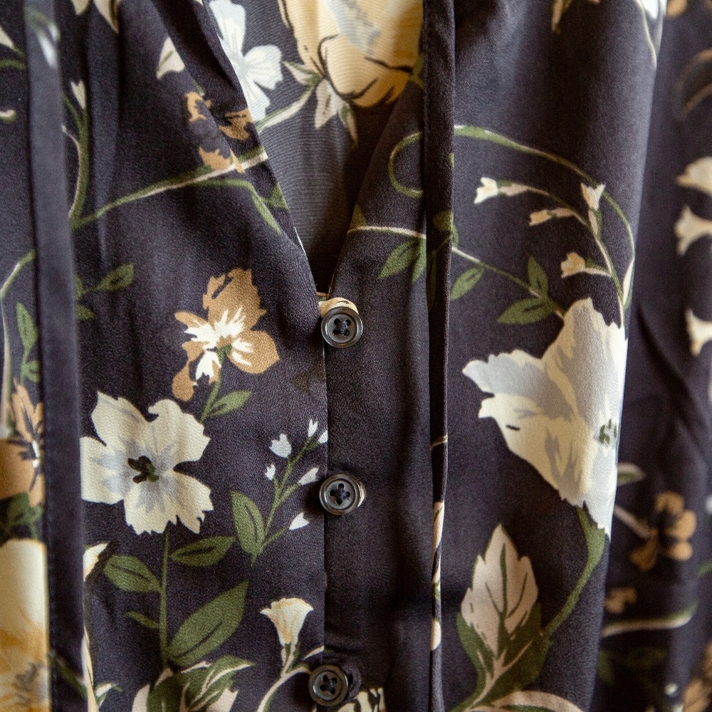 Gray/Floral Calf-Length Jumper